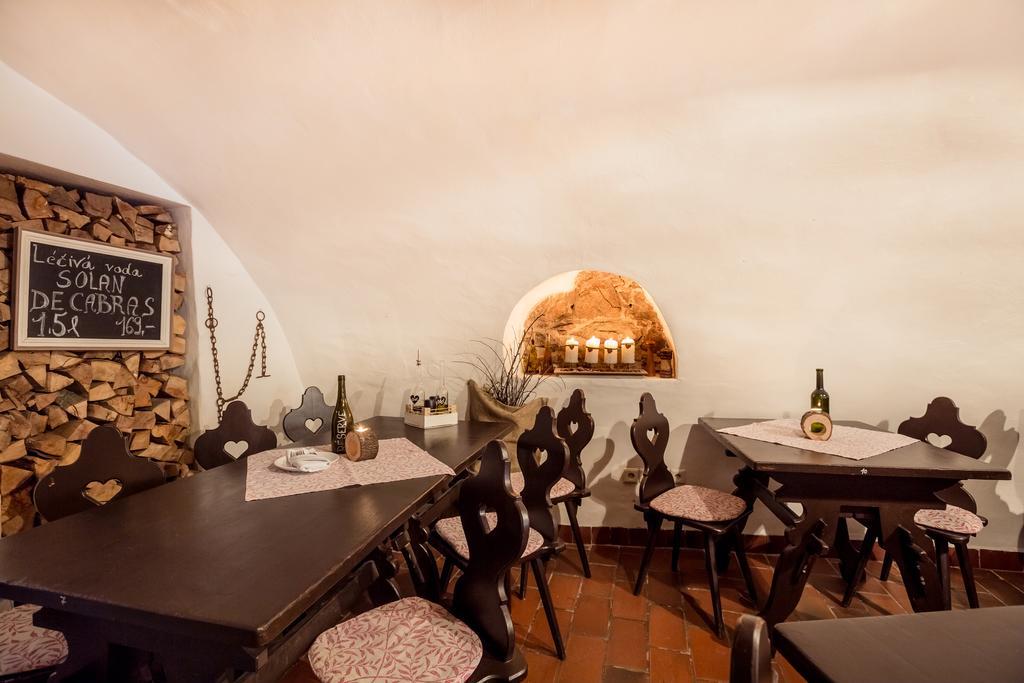 Kristinka Hotel Český Krumlov Buitenkant foto